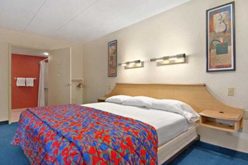 Microtel Inn By Wyndham Louisville East Rum bild